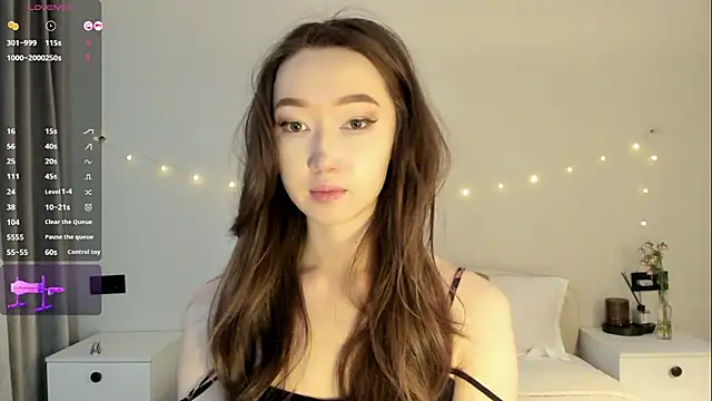 Snapshot of _luna_022 chatting on October 28, 2025, 5:18 am  luna 022 online show from October 28, 2025, 5:18 am