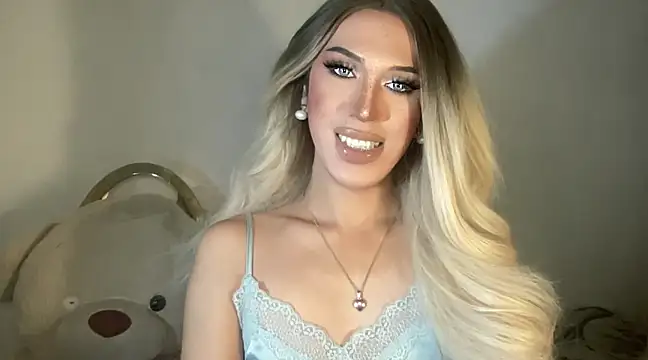 Ts glamxxxx online show from February 12, 2025, 4:12 am