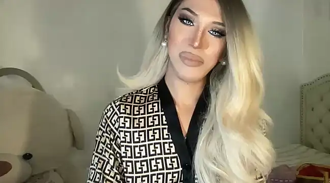 Ts glamxxxx online show from February 1, 2025, 5:39 am
