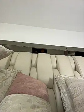 ALISSON FOXXX1 online show from April 16, 2026, 10:56 pm