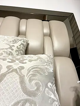 ALISSON FOXXX1 online show from December 1, 2025, 11:27 pm