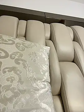 ALISSON FOXXX1 online show from March 1, 2026, 9:26 pm