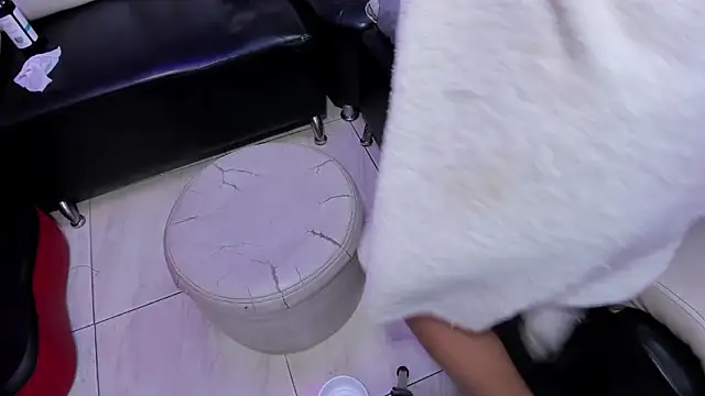 Snapshot of miacam-hot chatting on October 2, 2025, 12:19 pm miacam-hot online show from October 2, 2025, 12:19 pm