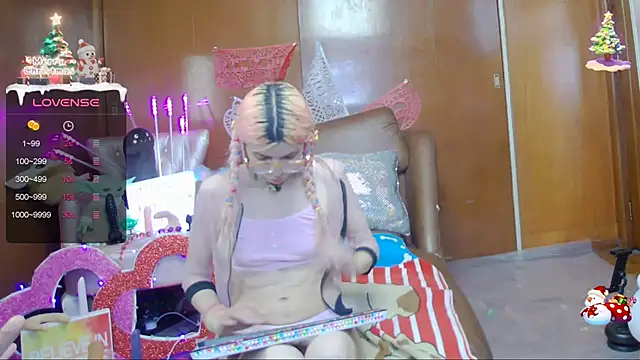 Skinygirl online show from February 23, 2025, 3:45 am