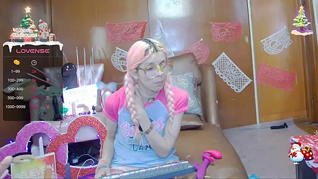 Skinygirl online show from February 13, 2025, 11:47 pm