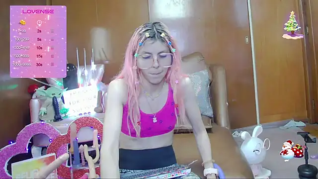 Skinygirl online show from October 23, 2025, 12:42 am