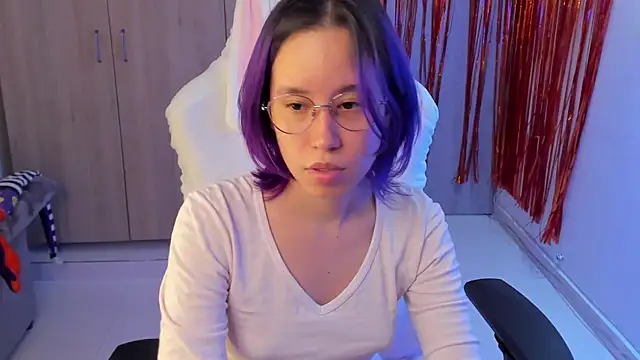 Anto herrera online show from November 18, 2025, 9:18 pm