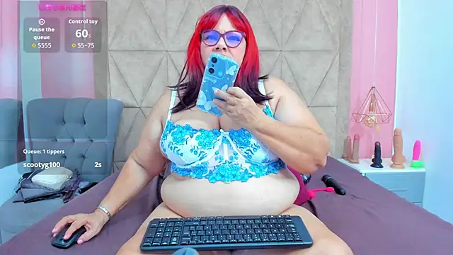 mommy cute online show from January 19, 2026, 12:03 am