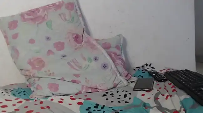 girl tits online show from March 2, 2025, 4:39 am