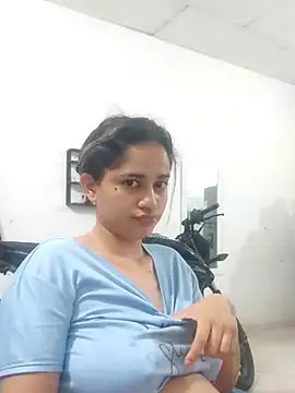 girl tits online show from March 10, 2025, 10:18 am