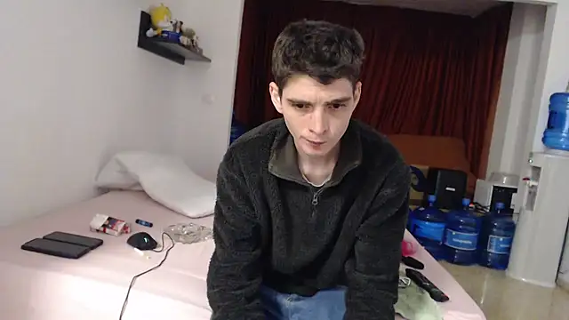 OnlySolovicio online show from November 27, 2025, 9:04 pm