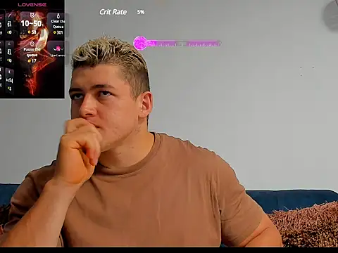 Leonsmoron online show from February 8, 2025, 12:28 pm