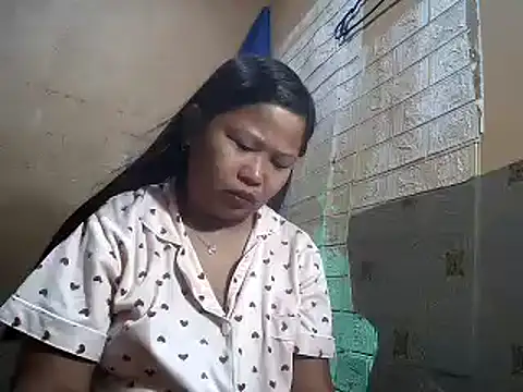 sweethotmom online show from February 14, 2025, 11:31 pm