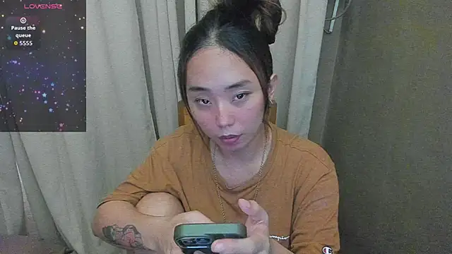 Snapshot of MissAyaCollins chatting on October 11, 2025, 5:08 am MissAyaCollins online show from October 11, 2025, 5:08 am