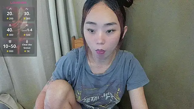 Snapshot of MissAyaCollins chatting on October 21, 2025, 5:07 am MissAyaCollins online show from October 21, 2025, 5:07 am