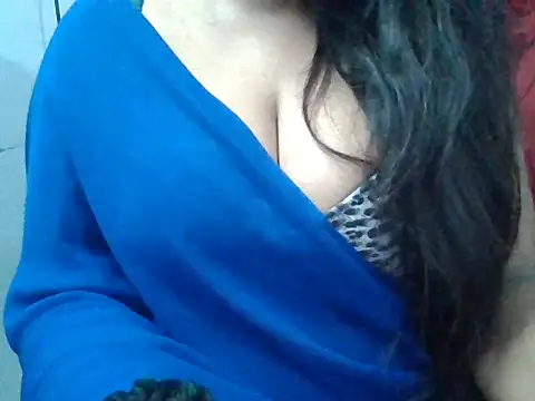 Snapshot of Roopshikha39 chatting on December 21, 2024, 8:10 pm Roopshikha39 online show from December 21, 2024, 8:10 pm