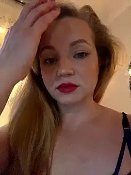 Lady  Maria online show from January 12, 2026, 4:03 pm