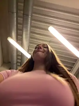 barbiehumpxxx online show from March 22, 2026, 1:09 am