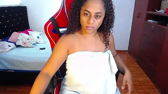Snapshot of BellaKarla chatting on March 20, 2026, 11:06 pm BellaKarla online show from March 20, 2026, 11:06 pm