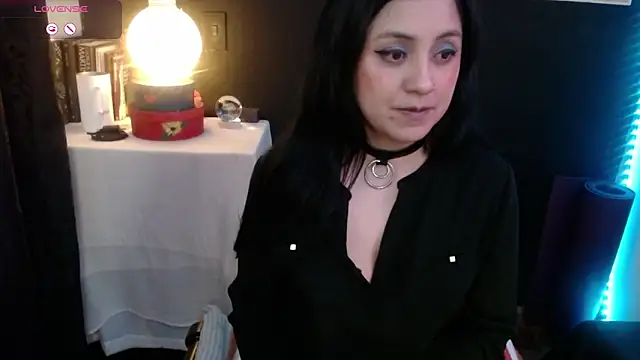 Snapshot of AbsentaVert chatting on November 7, 2025, 12:04 am AbsentaVert online show from November 7, 2025, 12:04 am