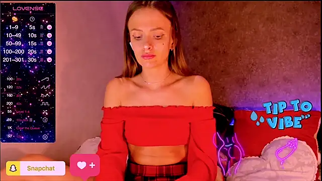 Snapshot of madina_taher chatting on January 30, 2025, 1:33 am madina taher online show from January 30, 2025, 1:33 am