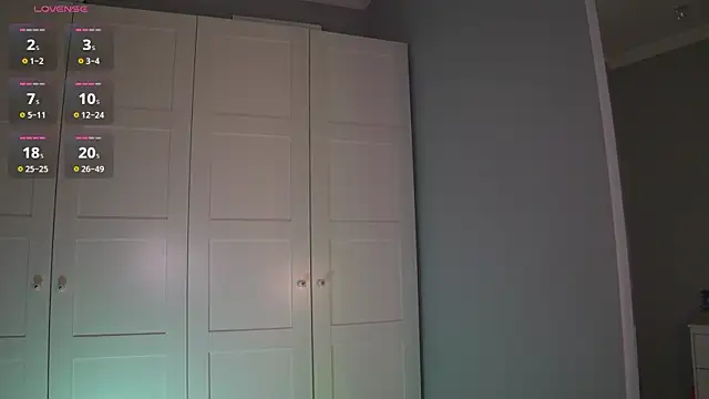 Snapshot of -JuicyMolly- chatting on September 25, 2025, 4:24 pm -JuicyMolly- online show from September 25, 2025, 4:24 pm