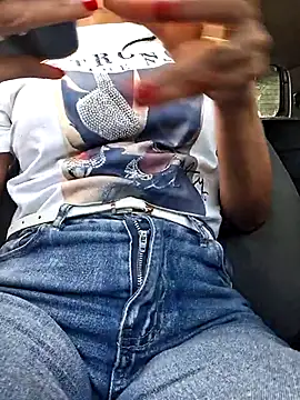 Doll Loren online show from March 18, 2025, 7:44 pm