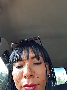 Doll Loren online show from March 13, 2025, 2:44 pm