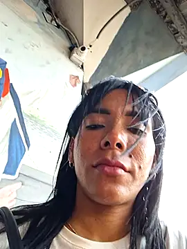 Doll Loren online show from March 14, 2025, 10:27 pm