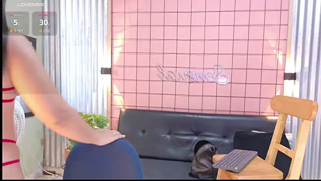 Snapshot of mensia_hernandz chatting on October 16, 2025, 1:19 pm mensia hernandz online show from October 16, 2025, 1:19 pm