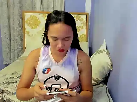 lady kim boner online show from October 30, 2025, 4:11 am