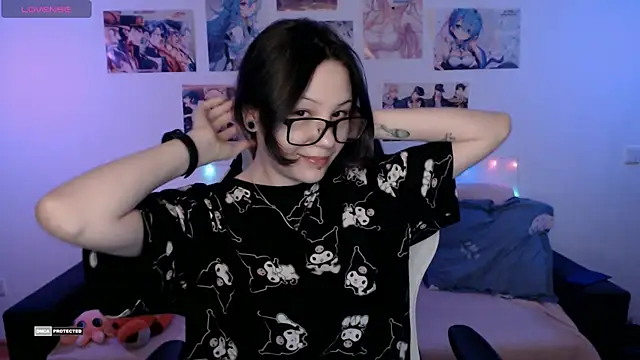 Snapshot of HugoMin chatting on December 27, 2024, 1:53 am HugoMin online show from December 27, 2024, 1:53 am