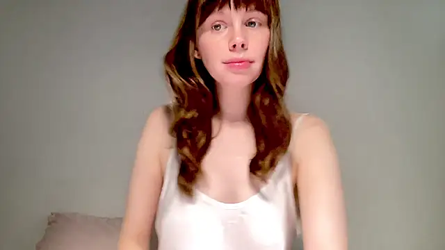 Snapshot of Nikki_Mimimi chatting on October 31, 2025, 10:01 am Nikki Mimimi online show from October 31, 2025, 10:01 am