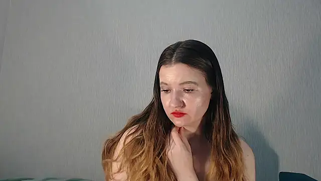 SecretWithJessie online show from March 19, 2025, 4:13 pm