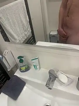 Snapshot of ginger_fun chatting on March 4, 2025, 10:05 pm ginger fun online show from March 4, 2025, 10:05 pm