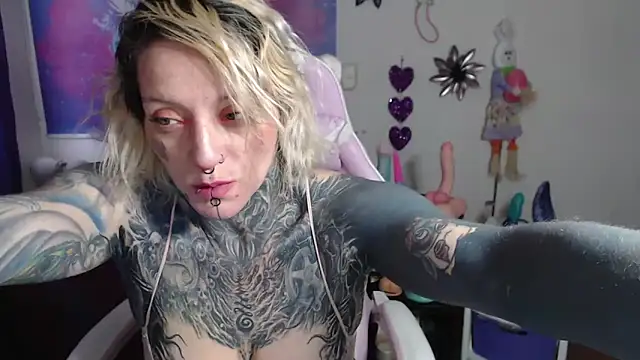 SLOPPYTITSS online show from March 12, 2025, 11:43 am
