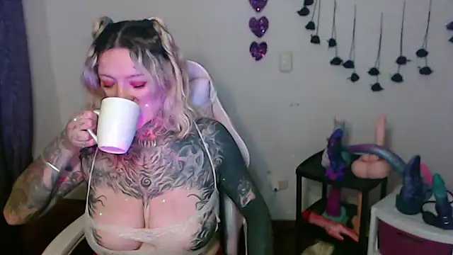 SLOPPYTITSS online show from May 21, 2026, 10:34 am