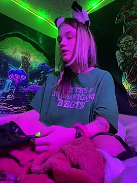 Cutiepiespanks online show from March 18, 2025, 2:51 am