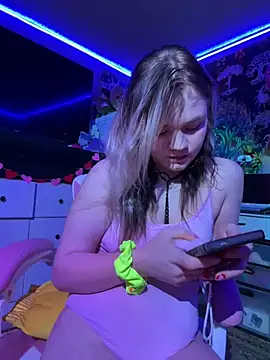 Cutiepiespanks online show from March 13, 2025, 11:51 am