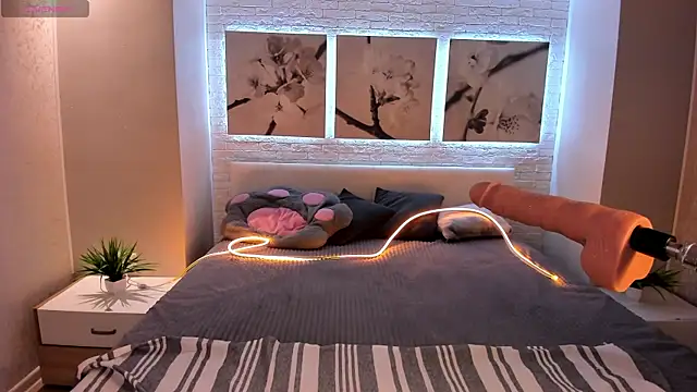 Snapshot of Betty_June chatting on September 17, 2025, 8:44 pm Betty June online show from September 17, 2025, 8:44 pm