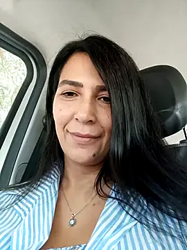 Snapshot of Cataleya80 chatting on September 25, 2025, 3:07 pm Cataleya80 online show from September 25, 2025, 3:07 pm