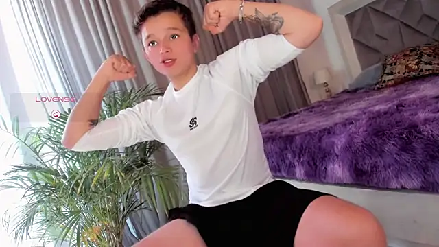 Snapshot of Tim_wolf chatting on September 22, 2025, 4:13 pm Tim wolf online show from September 22, 2025, 4:13 pm