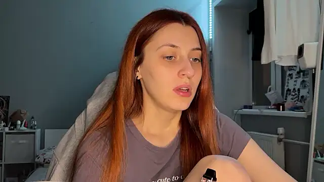 Uniarten online show from October 2, 2025, 6:22 pm