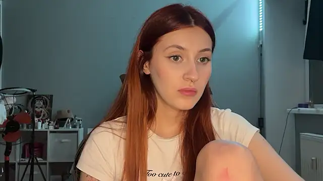 Uniarten online show from September 23, 2025, 7:32 pm