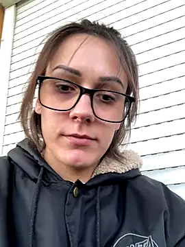  Ariana- online show from October 18, 2025, 1:24 pm