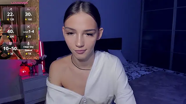 SophieCatty online show from November 27, 2025, 5:52 am