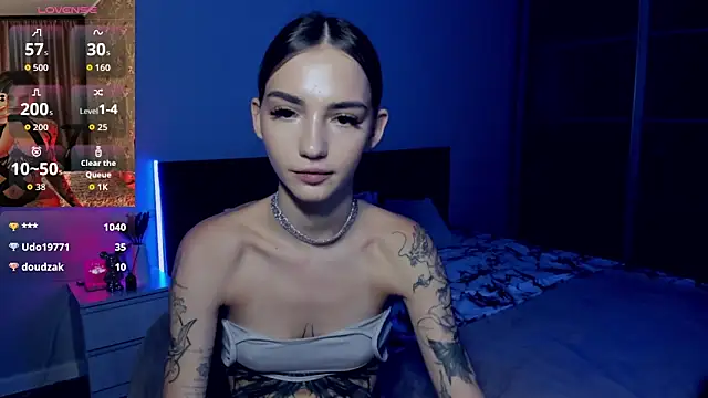 Snapshot of SophieCatty chatting on September 22, 2025, 1:00 am SophieCatty online show from September 22, 2025, 1:00 am