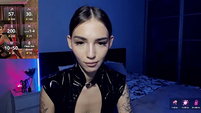 Snapshot of SophieCatty chatting on September 18, 2025, 11:19 pm SophieCatty online show from September 18, 2025, 11:19 pm