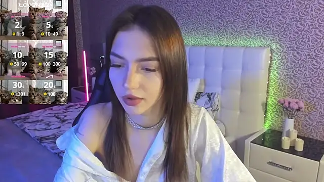 SophieCatty online show from February 8, 2025, 6:43 am