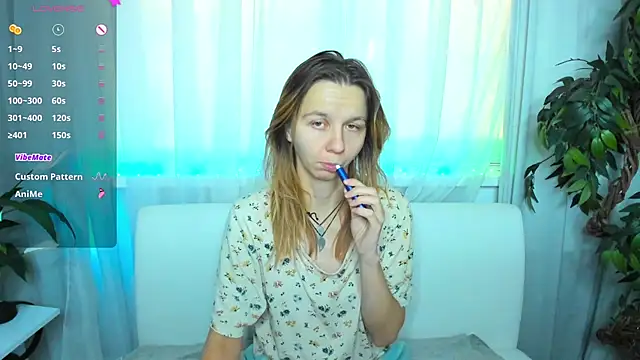 Snapshot of Bell_a_mi_ chatting on September 30, 2025, 7:47 am Bell a mi  online show from September 30, 2025, 7:47 am